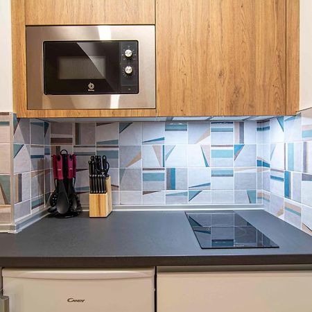 Apartamentos 1 Abril มาลากา ภายนอก รูปภาพ